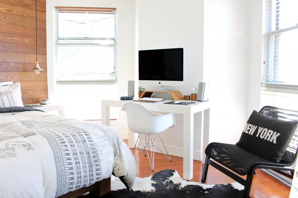 furniture shopping bedroom display