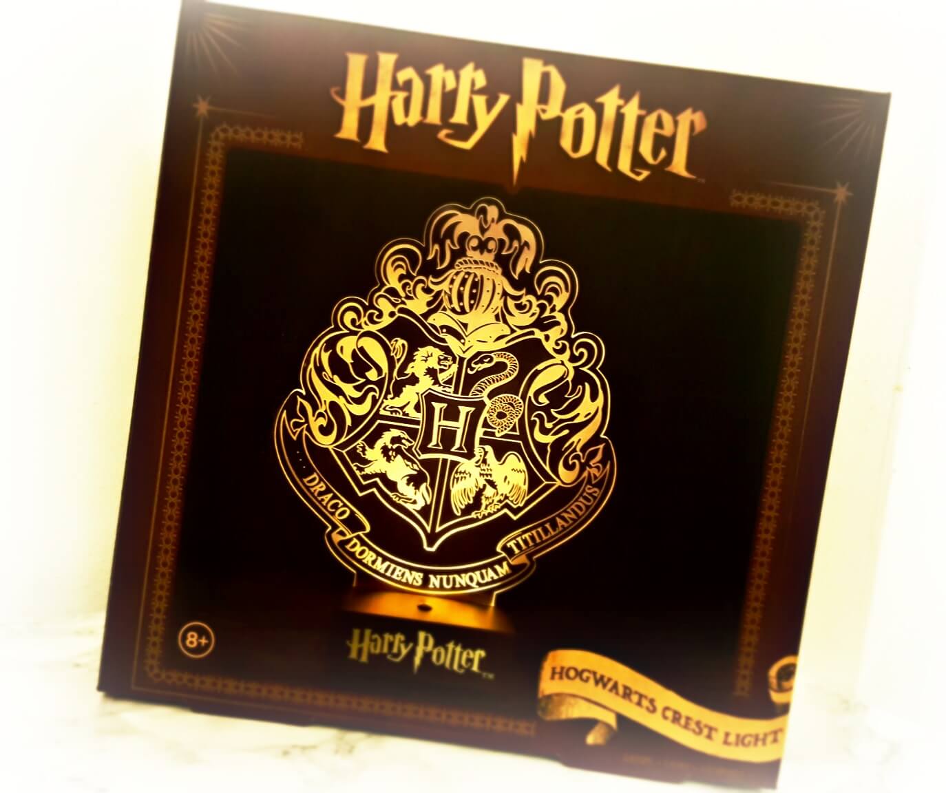 hogwarts crest light from paladone box for the light