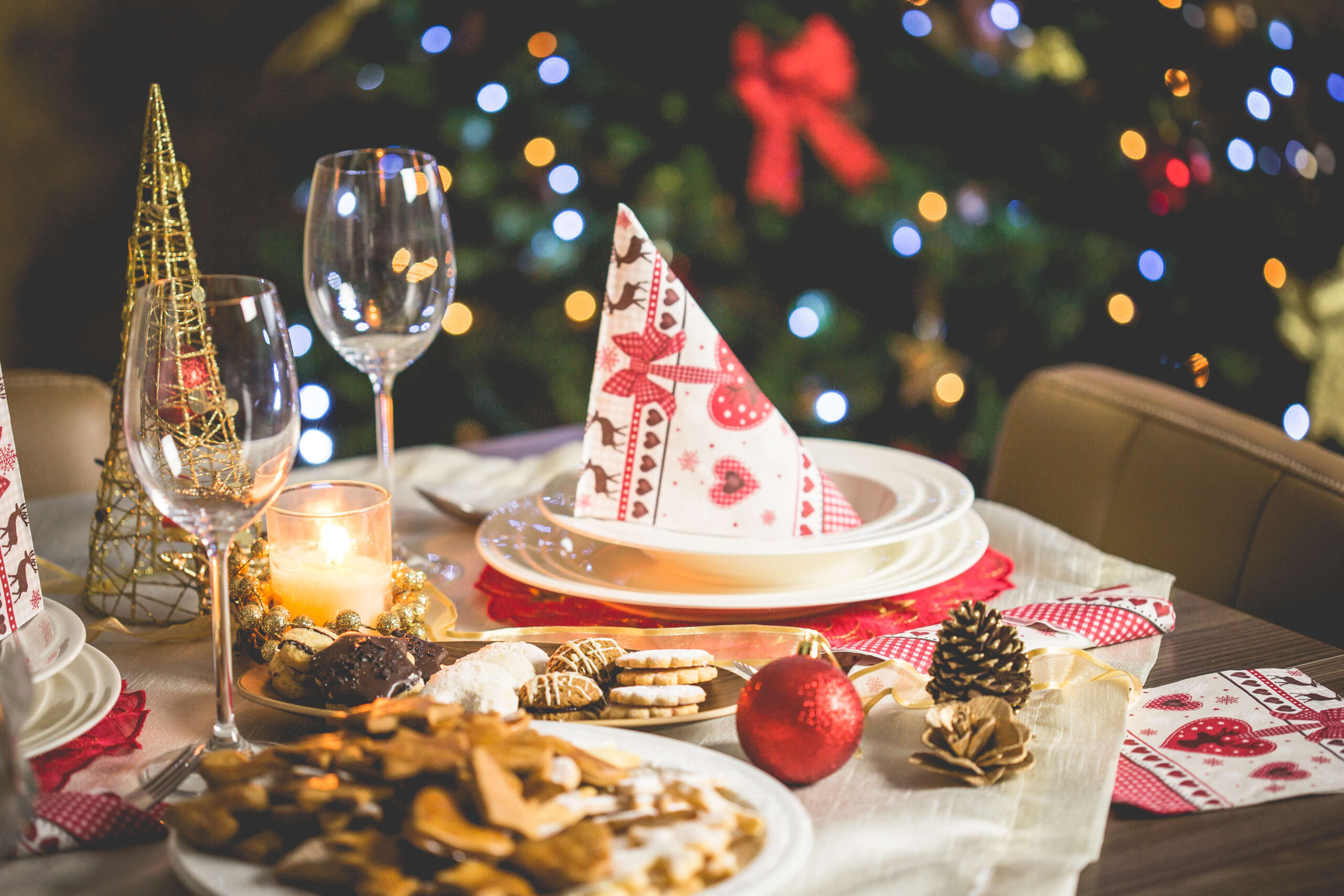 preventing a fat-berg this Christmas picture of a Christmas dining table