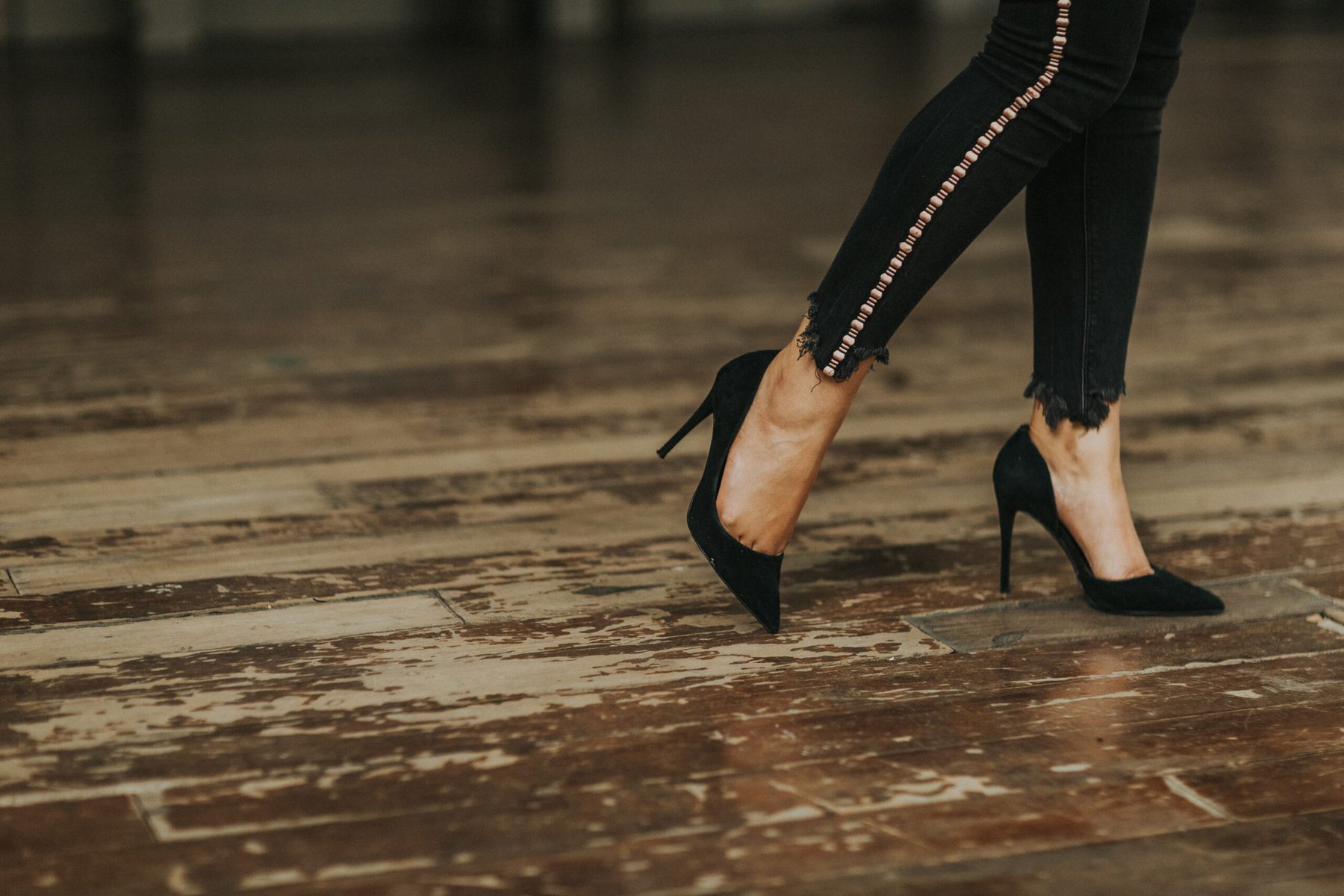 The Positive Benefits of Wearing High Heels