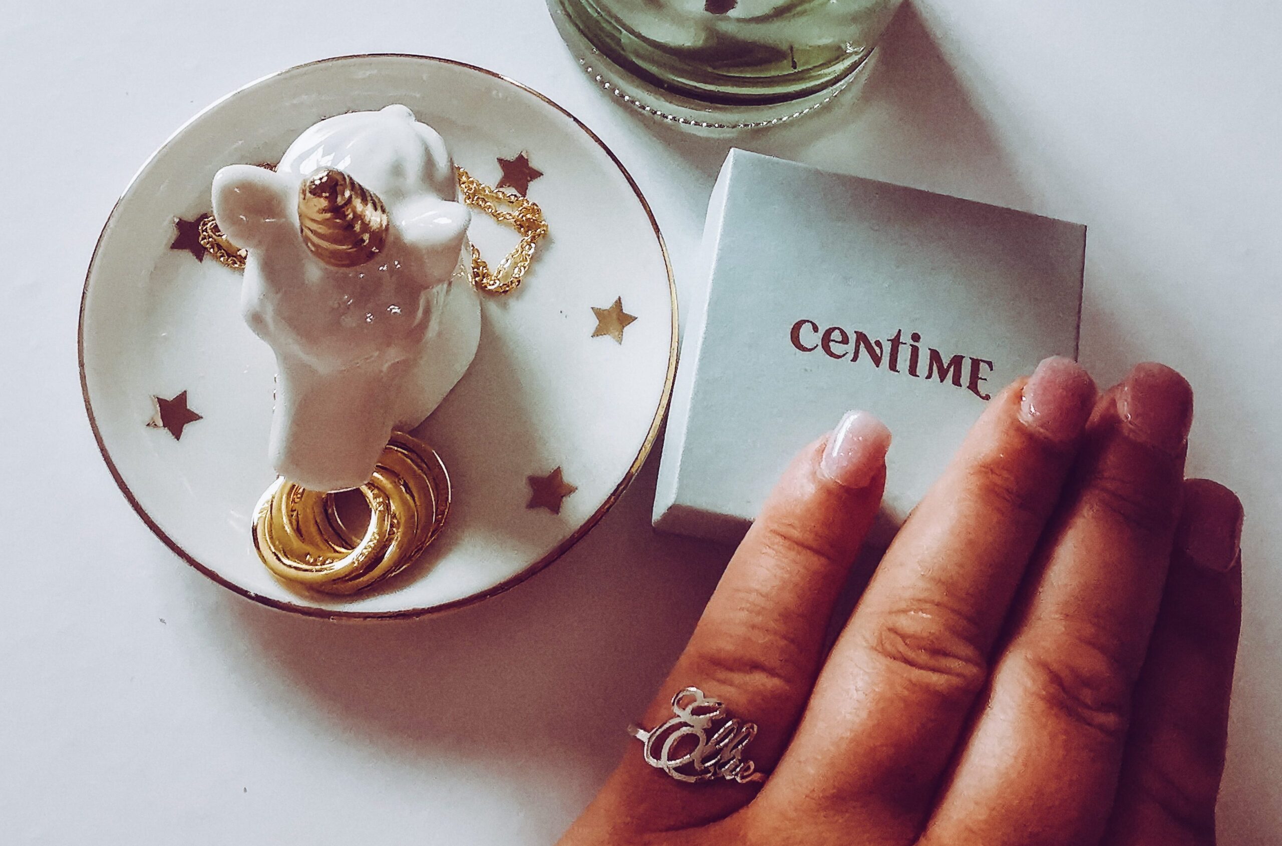 Choosing the Perfect Personalised Jewellery for Mums from Centime Gifts.