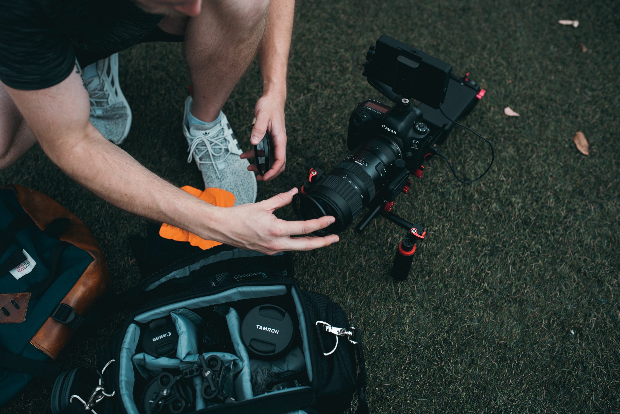 4 Tips and Tricks on How to Take Profitable Stock Photos