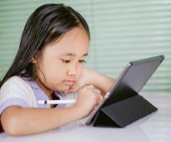 Helping Your Child Develop a Love of Learning from a Young Age