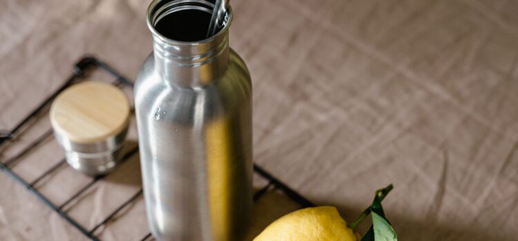 What to Look for When Buying Insulated Travel Drinkware